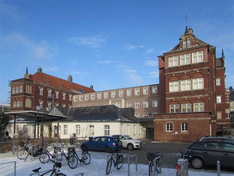 medical schools in berlin